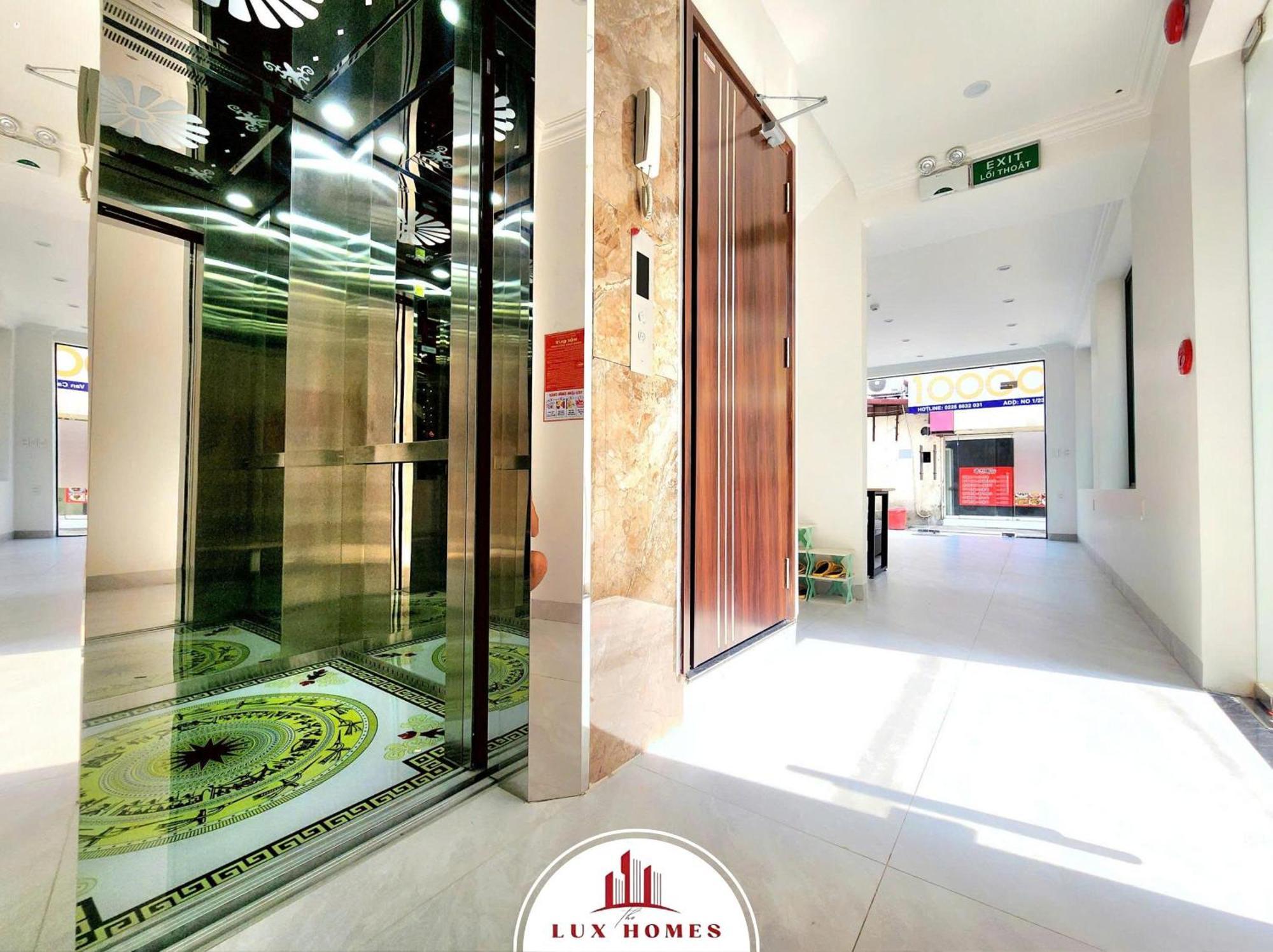 The Luxhomes Apartments 231 Van Cao Hai Phong Esterno foto