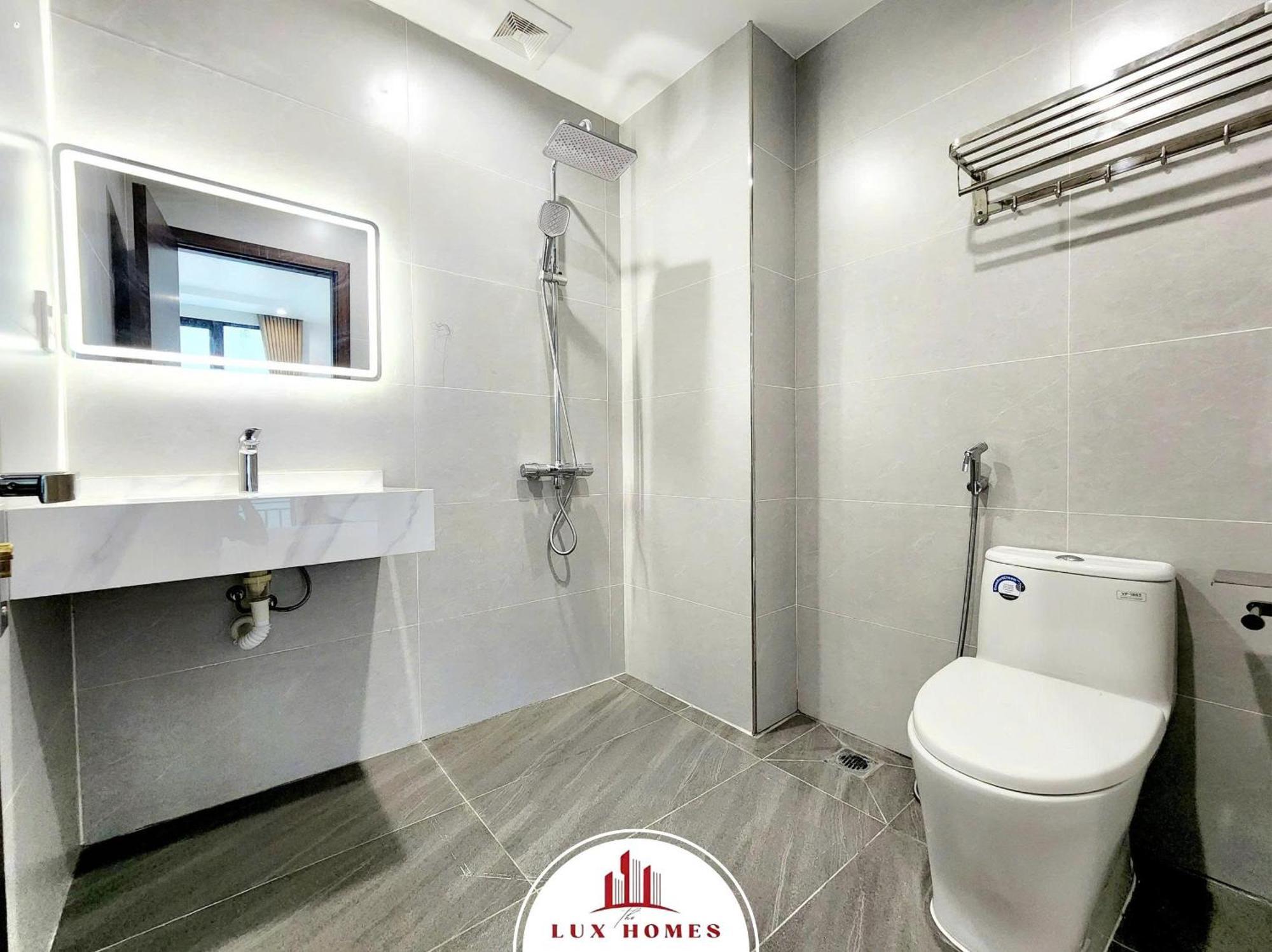 The Luxhomes Apartments 231 Van Cao Hai Phong Esterno foto