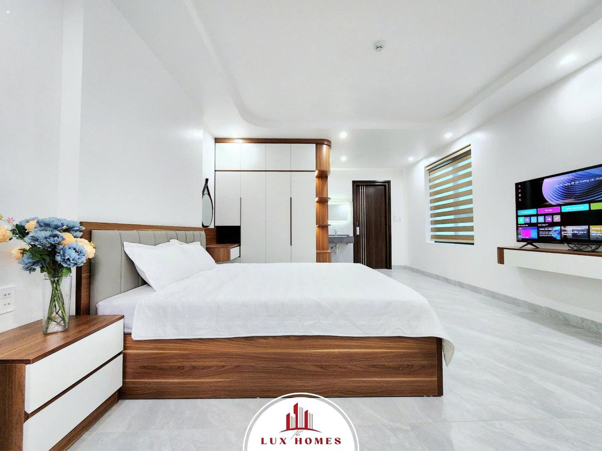 The Luxhomes Apartments 231 Van Cao Hai Phong Esterno foto