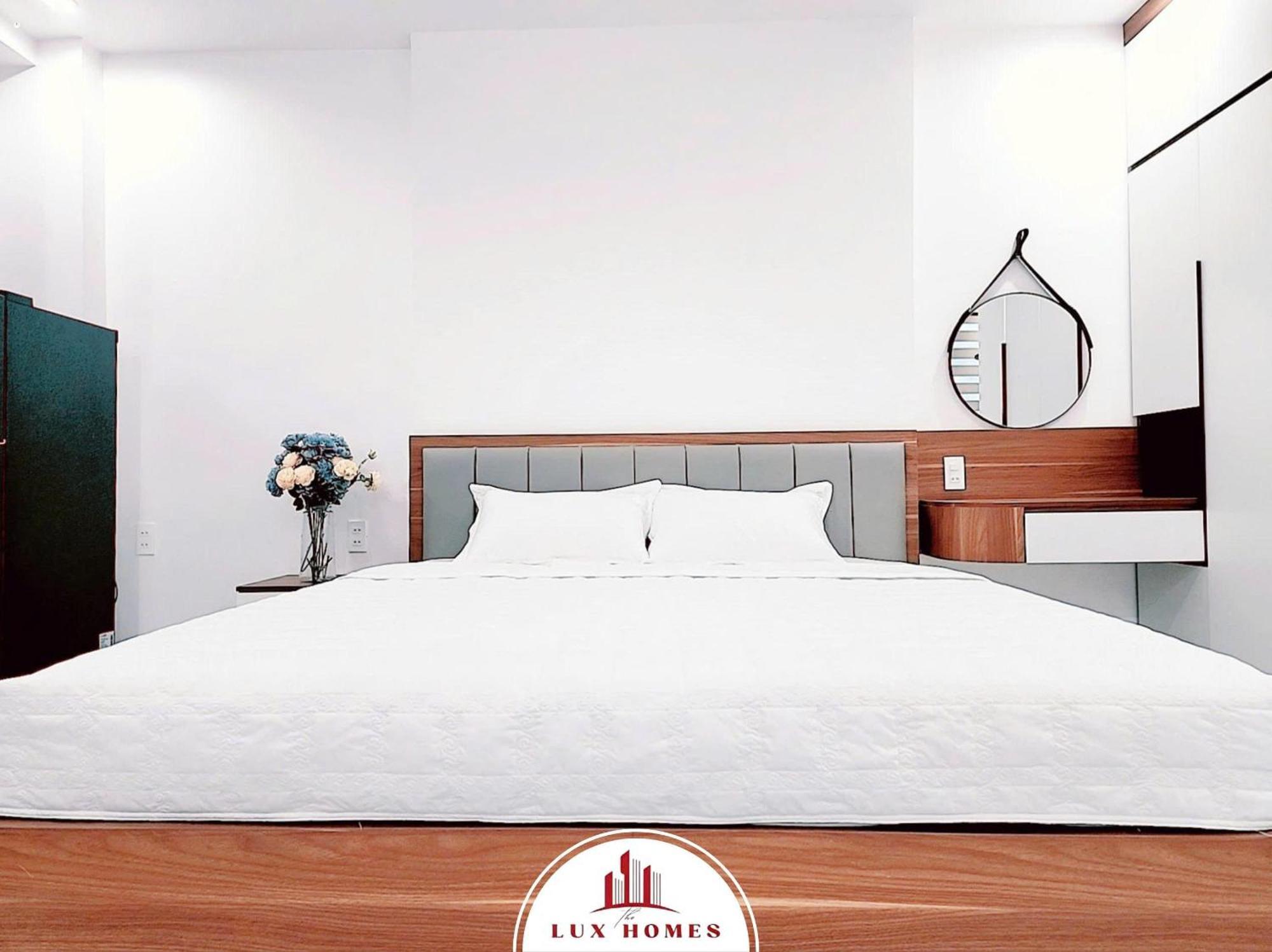 The Luxhomes Apartments 231 Van Cao Hai Phong Esterno foto